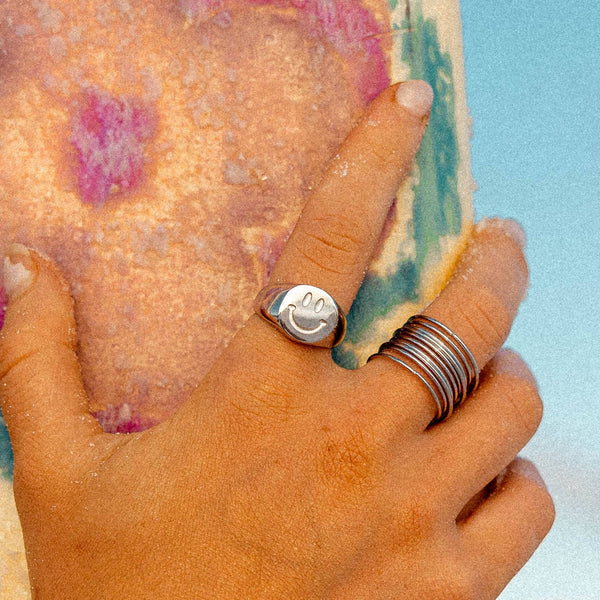 Electric Feels Ring: Silver / 7