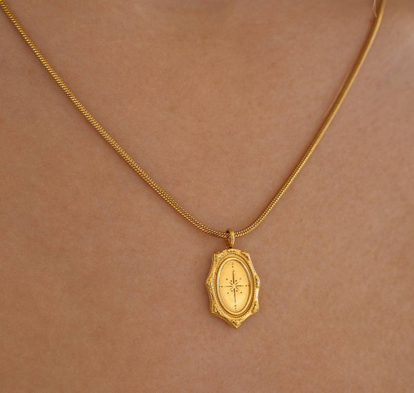 The Alchemy Necklace: Gold