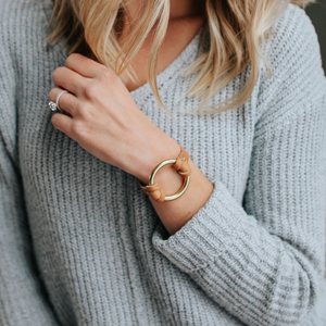 Equestrian-Inspired Chinati O-Ring Leather Bracelet: Natural / Silver / Medium