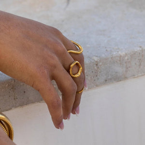 Dawn Ring: Gold / 7