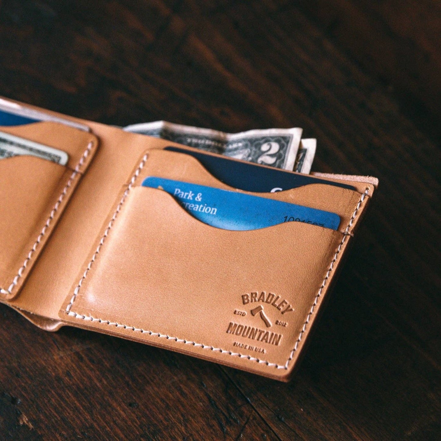 Adventure Billfold Wallet - Natural