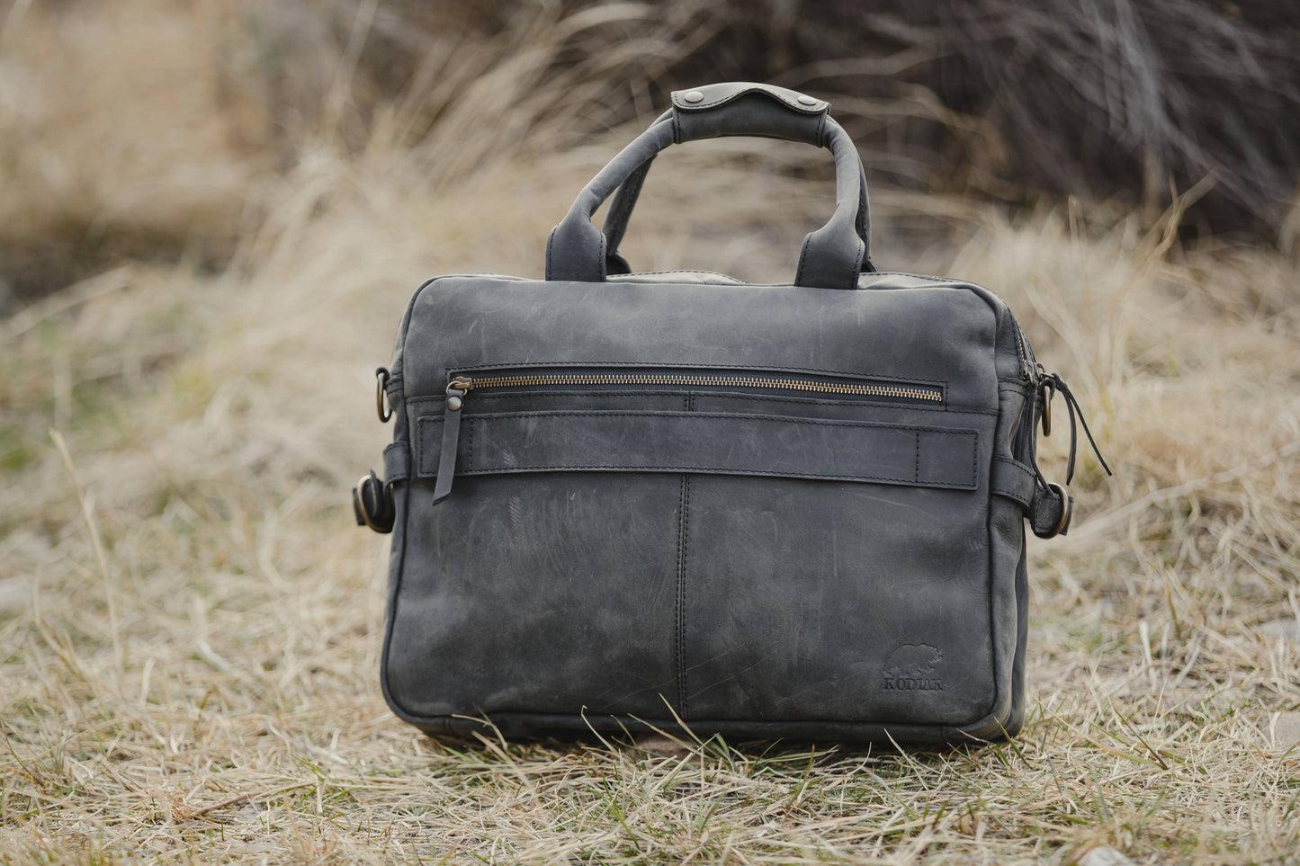 Limited Edition YUKON Pilot Bag - Charcoal Gray