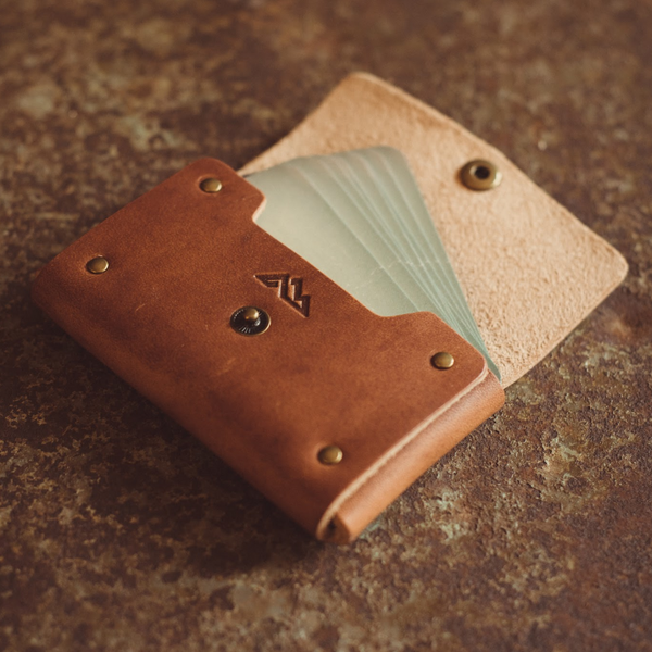 Jarvis Card Holder: Natural