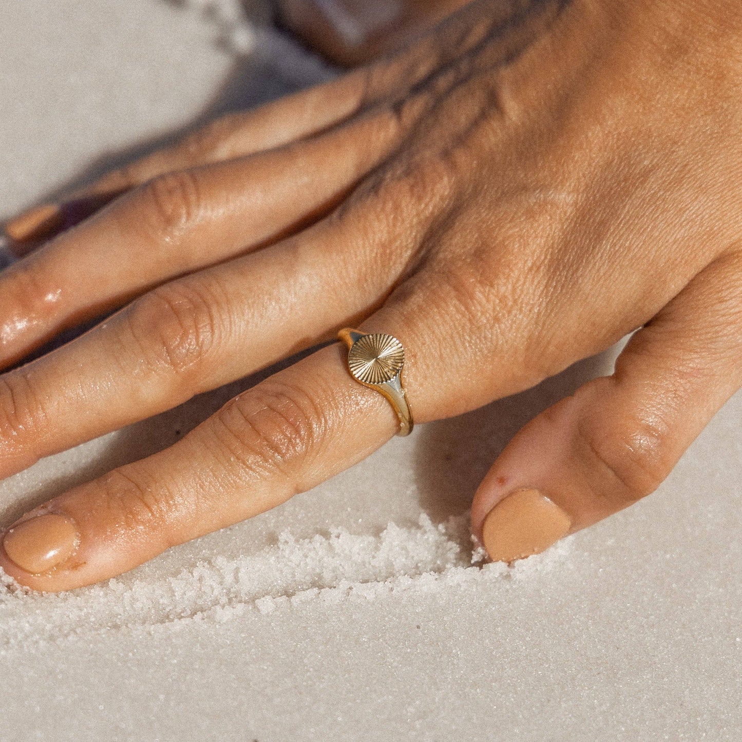 Sunburst Ring: Gold / 8