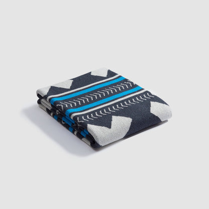 Mesa Throw Blanket: Blue