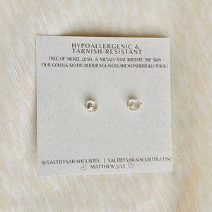 STAR & MOON STUDS