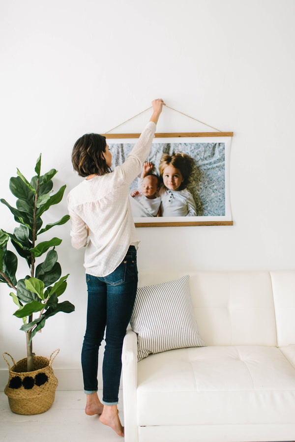 13" MAGNETIC Poster Hanger Frame