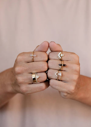Gold Rings - Simple Stud: 7
