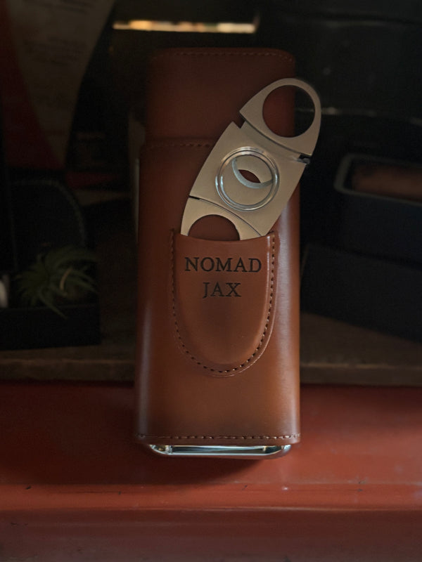 Nomad Jax 3-Cigar Leather Case with Cutter