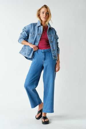 Boxy Denim Trucker Jacket: Medium Wash