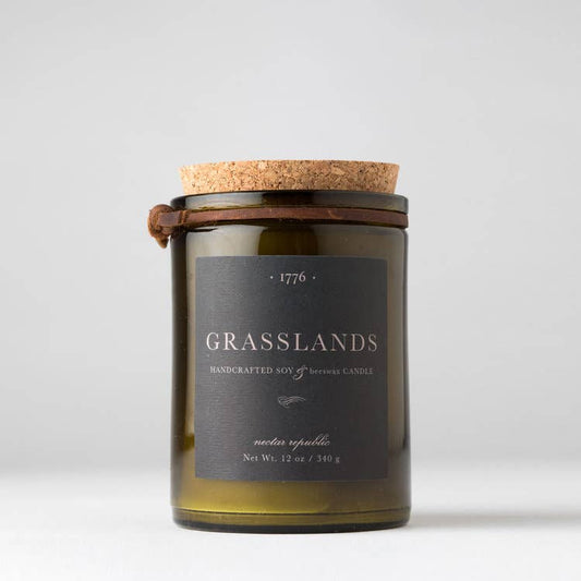 Grasslands : 1776 Soy Beeswax Man Candle