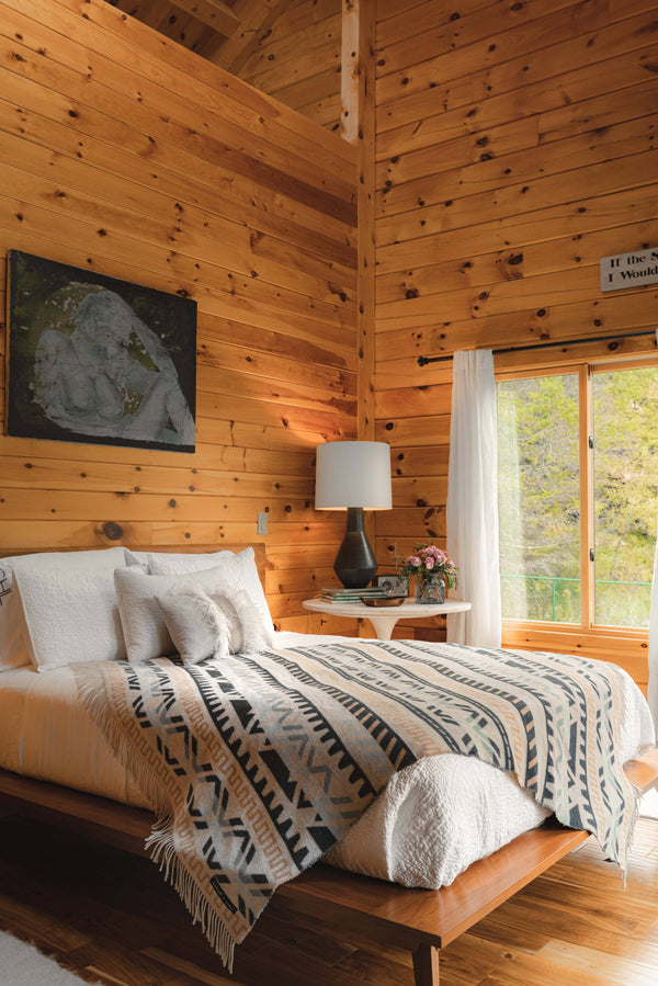 Ridgeline Alps Recycled Wool Throw Blanket