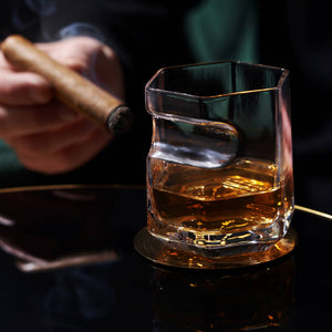 Raye™ Crystal Whiskey Glass with Builtin Cigar Holder