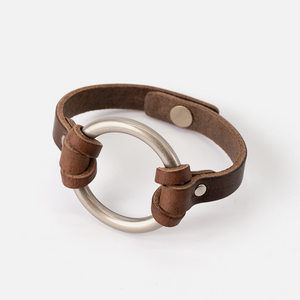 Equestrian-Inspired Chinati O-Ring Leather Bracelet: Natural / Silver / Small