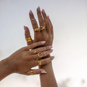 Sunburst Ring: Gold / 7